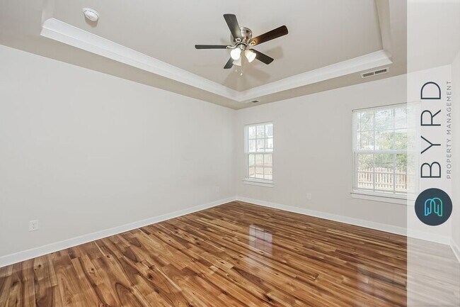 Building Photo - 9206 Miranda Ln