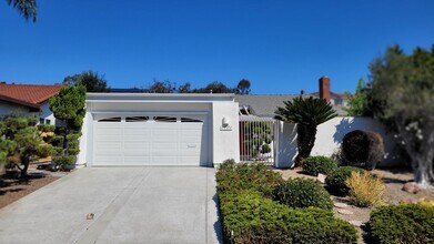 Building Photo - Beautifull 4 Bed 2 Bath In UTC Area