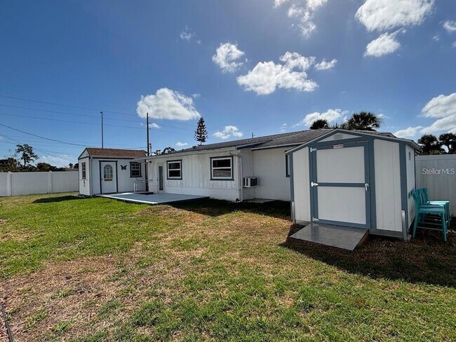 Building Photo - 1790 Loralin Dr