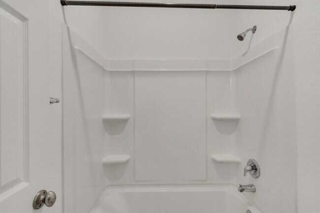 Building Photo - 17629 Shafer Dr