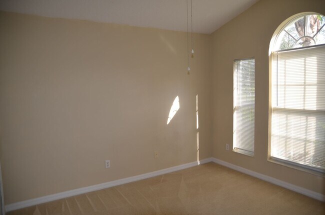 Building Photo - 4/2 Home in Moss Park Ridge of Lake Nona w...