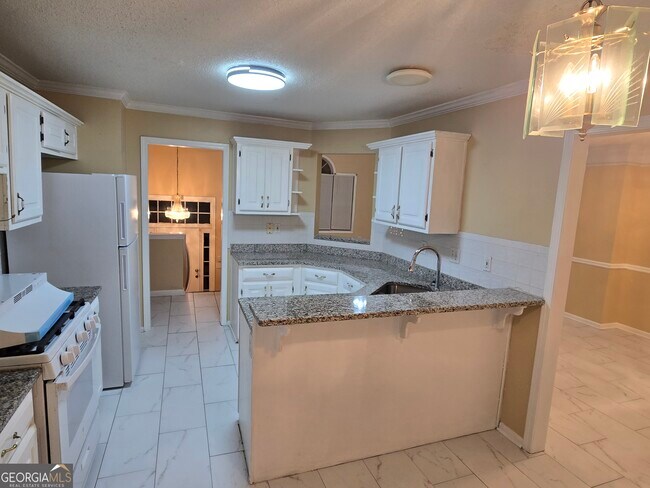 Building Photo - 7486 Conkle Rd