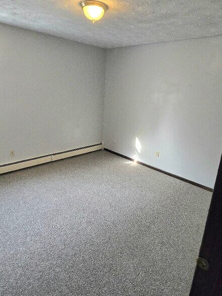 Building Photo - 270 Washington Blvd