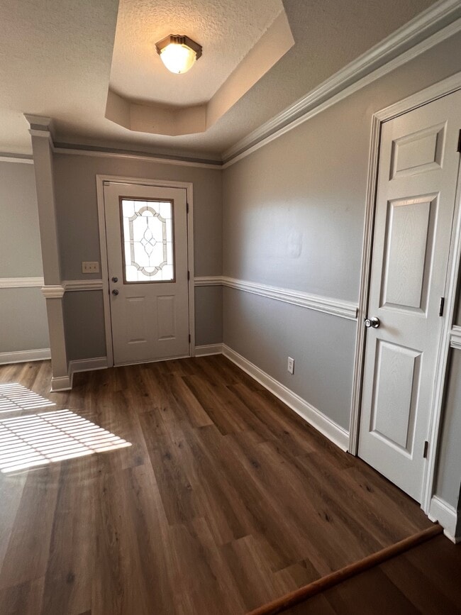 Building Photo - 92 Jackson Ave NE