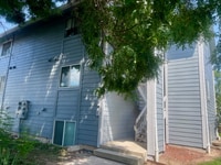 Building Photo - 3500 Rolling Green Dr