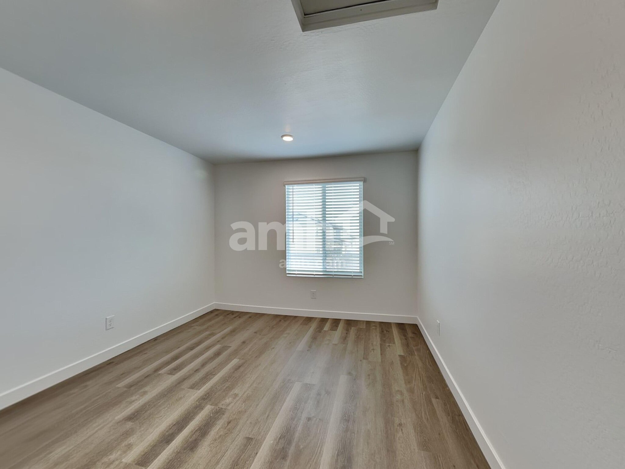 Building Photo - 1509 Aquamarine Dr
