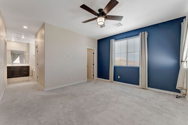 Building Photo - 4136 Midnight Crest Ave