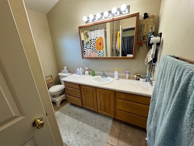 Building Photo - Charming 4-Bedroom Home in the Heart of Santa Clara