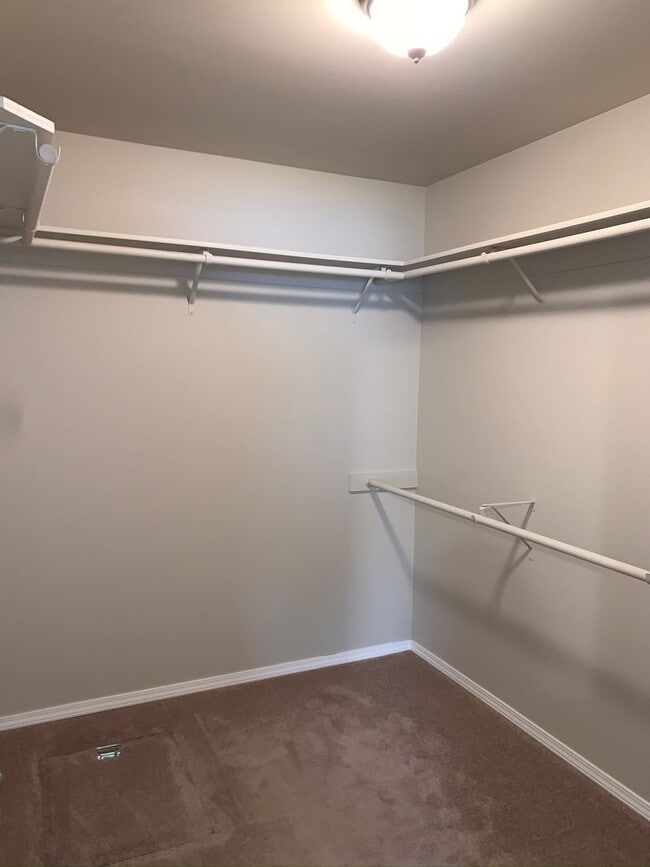 Building Photo - Gorgeous 3 Bedroom 2 Bath Home in Hayden!