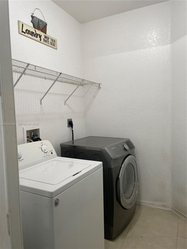 Building Photo - 20774 SW 90th Pl