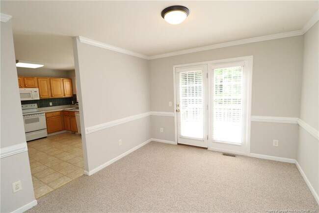 Building Photo - 510 Wheeling Cir