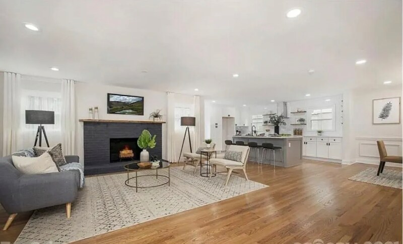 Building Photo - 7128 Mapleridge Dr