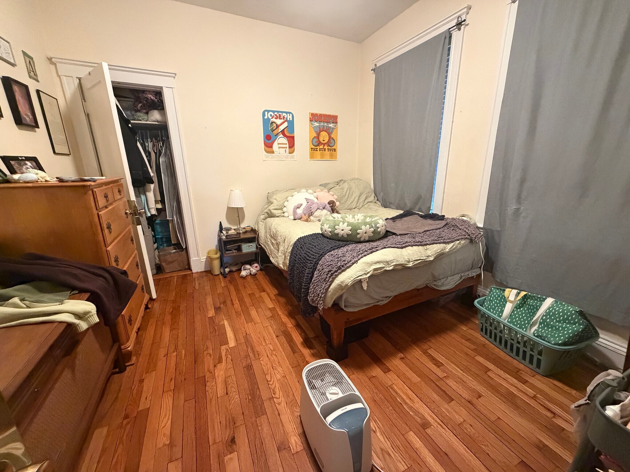 Building Photo - 313 Allston St