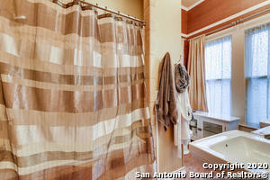 Building Photo - 149 Lorenz Rd