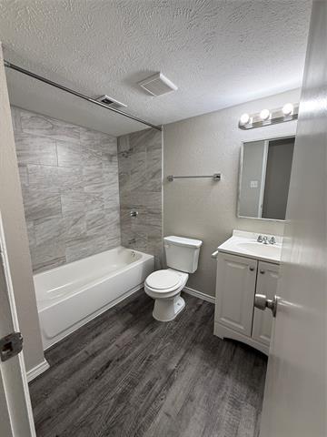 Building Photo - 501 Carl C Senter St