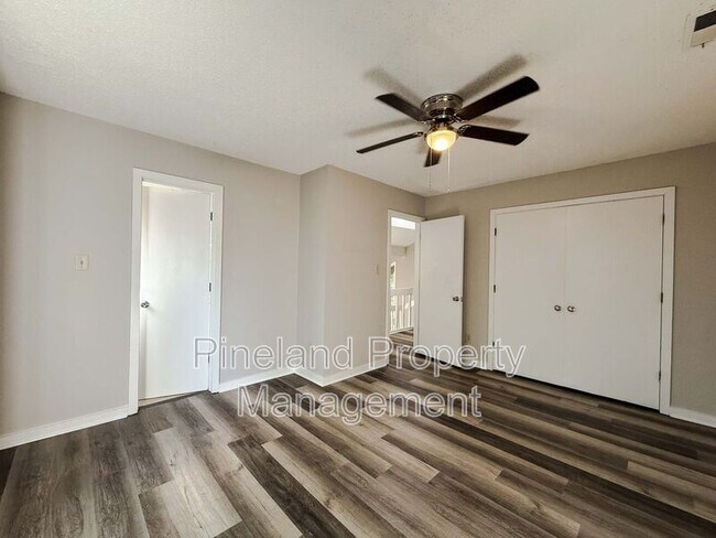 Building Photo - 321 Watergap Dr