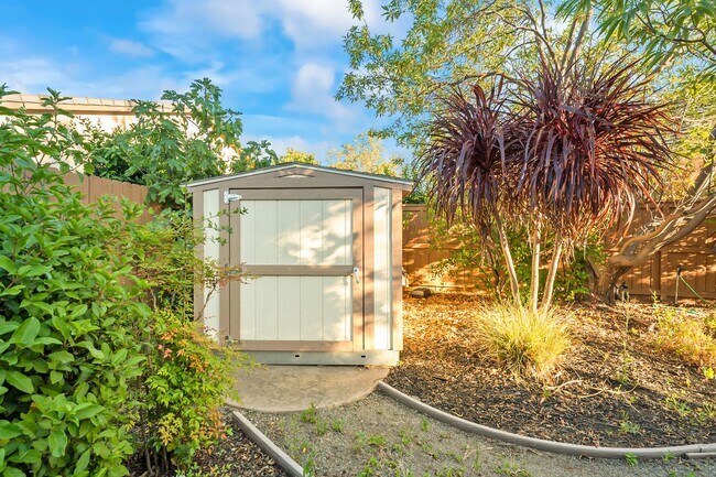 Building Photo - 7405 Rothschild Ct