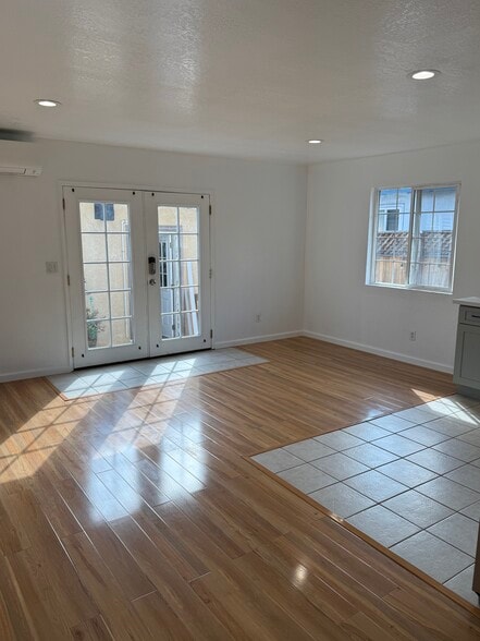 Building Photo - 26641 Eldridge Ave