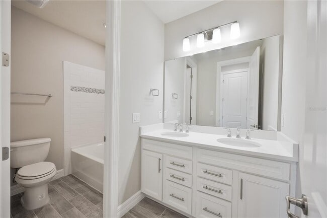 Building Photo - 8077 Leaf Grv Cir