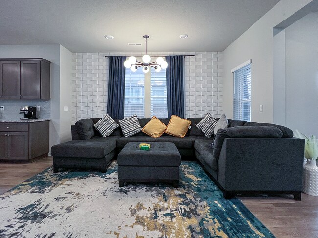 Building Photo - Amazing Location 3 Bedrooms 2.5 Bathrooms in the New Reeds Crossing Community!  Hillsboro near In...