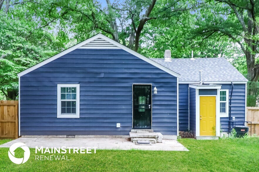 Building Photo - 563 Sandridge St