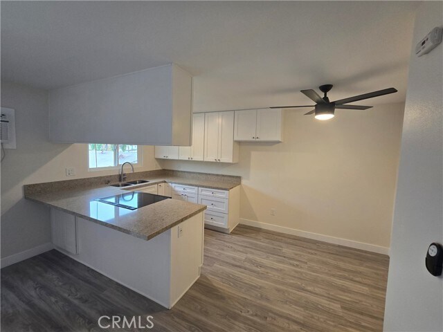 Building Photo - 6051 Lemon Ave