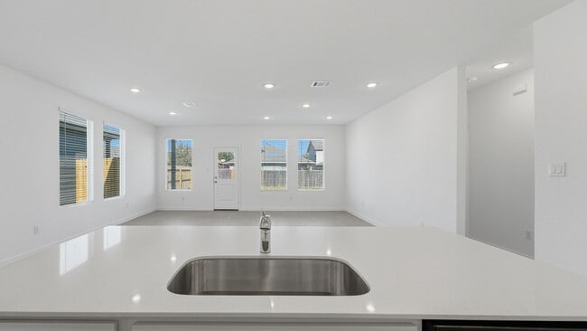 Building Photo - 2657 Gallic Rooster