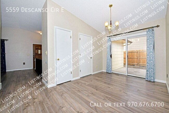 Building Photo - 5559 Descanso Cir E