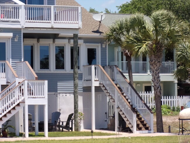 Building Photo - 1822 Sea Pines Ln
