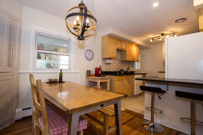 Building Photo - 36 Morningside Ave