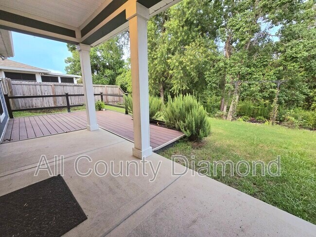 Building Photo - 603 Diamonte Cir