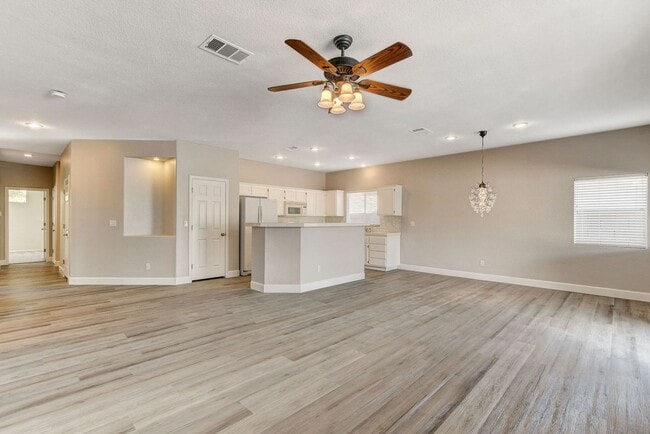 Building Photo - 1 Story in Summerlin - Fresh Carpet, Paint, and Luxury Plank!