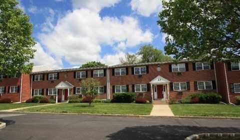 Building Photo - Madison Court Apartments