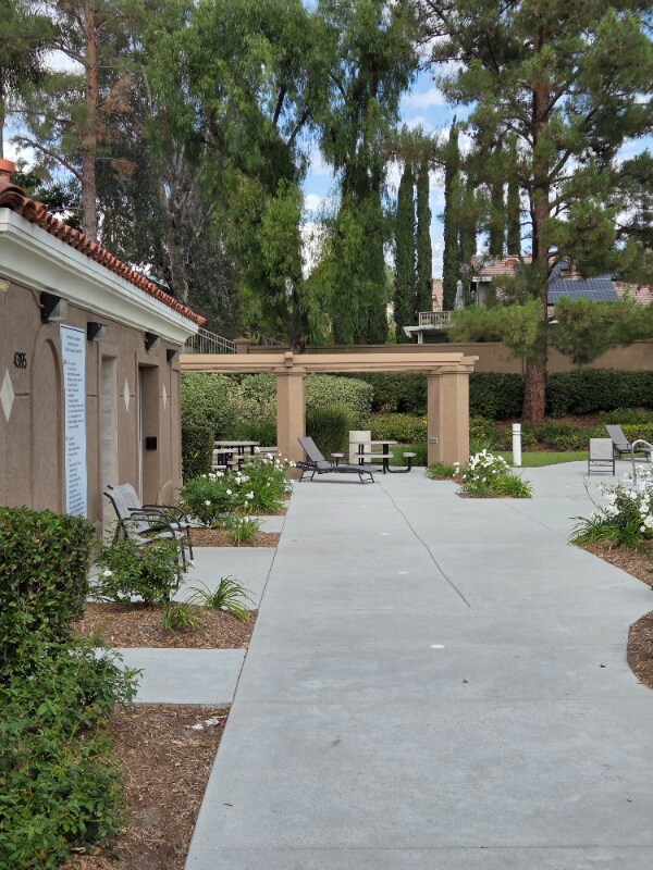 Building Photo - 43290 Corte Almeria