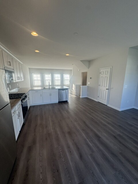 Building Photo - $1,500 Off First Month! Available Now & Free Application Fee — Refunded Upon Approval Through Aug...