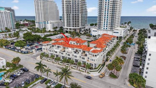 Building Photo - 508 N Birch Rd