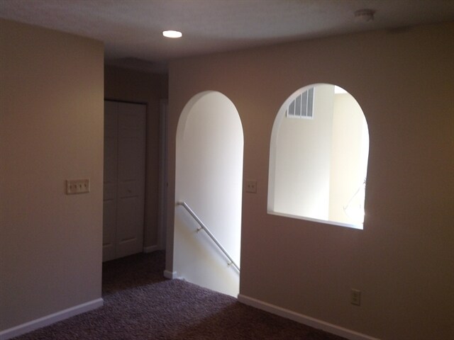 Building Photo - 494 Oak Village Drive