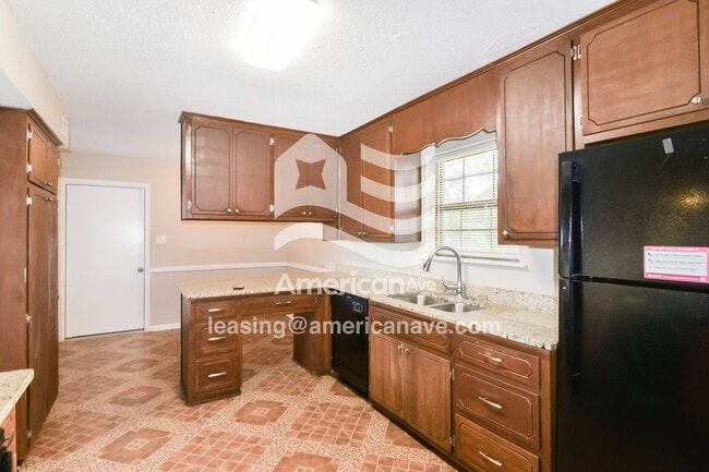Building Photo - 4305 Liztame Dr