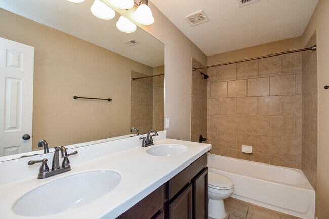 Building Photo - 26406 Harmony Mill Ct