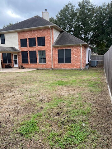 Building Photo - 15326 Foster Spring Ln