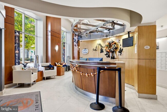 Building Photo - 2200 N Westmoreland St