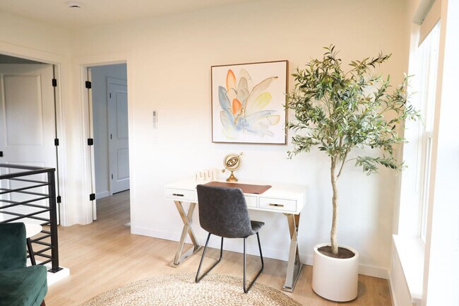 Building Photo - 3922 I St