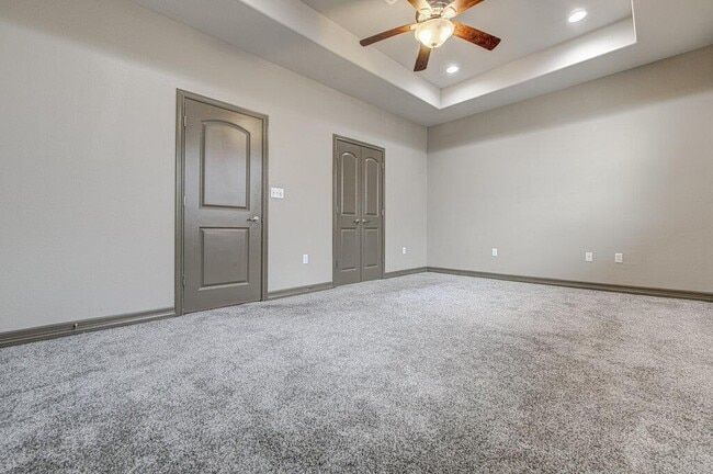 Building Photo - 11825 Terraza Cir