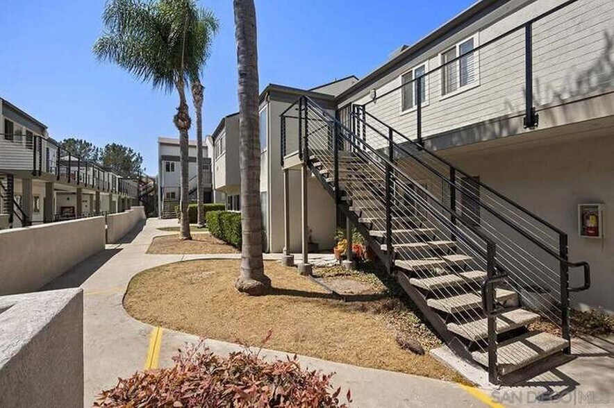 Building Photo - 4182 Mount Alifan Pl