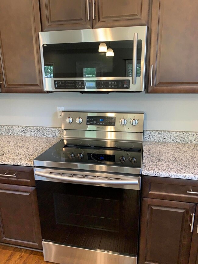 Building Photo - 2551 Tree Feather Ct
