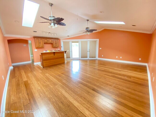 Building Photo - 288 Coral Way W