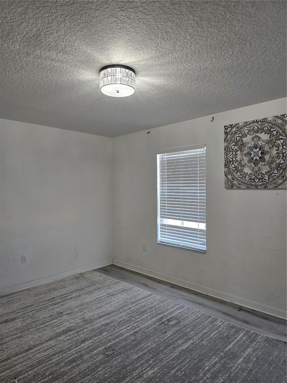 Building Photo - 2259 Waukegan Dr