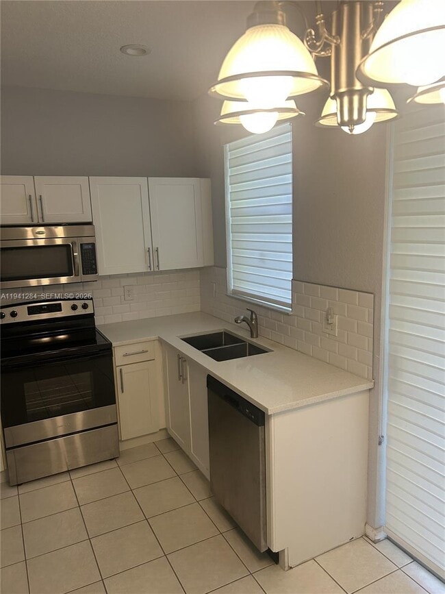 Building Photo - 11707 NW 47th Dr