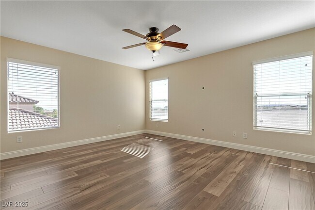 Building Photo - 11169 Sandrone Ave