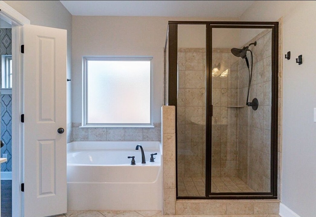 Building Photo - 8273 Middlewick Ln